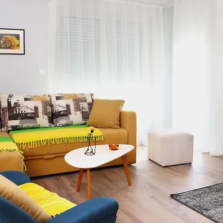 Foxxy Luxury Inn Skopje