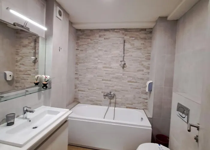 Zajazd Foxxy Luxury Skopje